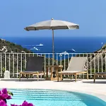 Relais Carola פורטו צ'רבו