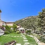 Relais Carola פורטו צ'רבו