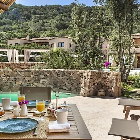 Relais Carola מלון 4*