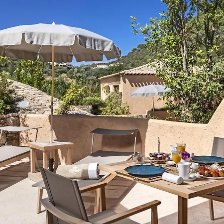 Relais Carola 4* פורטו צ'רבו