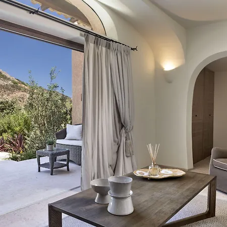 Relais Carola Otel