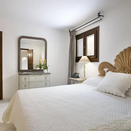 Ξενοδοχείο Relais Carola Πόρτο Τσέρβο