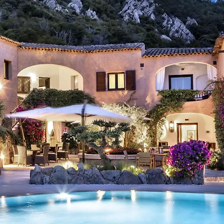 Relais Carola 4*
